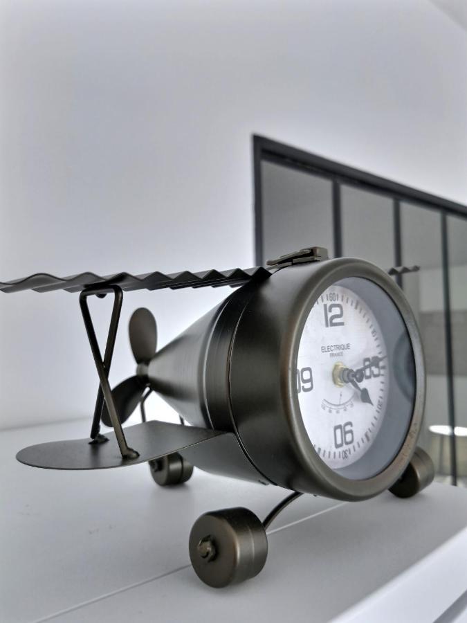 L'Atelier - 500M Musee Bd อองกูแลม ภายนอก รูปภาพ